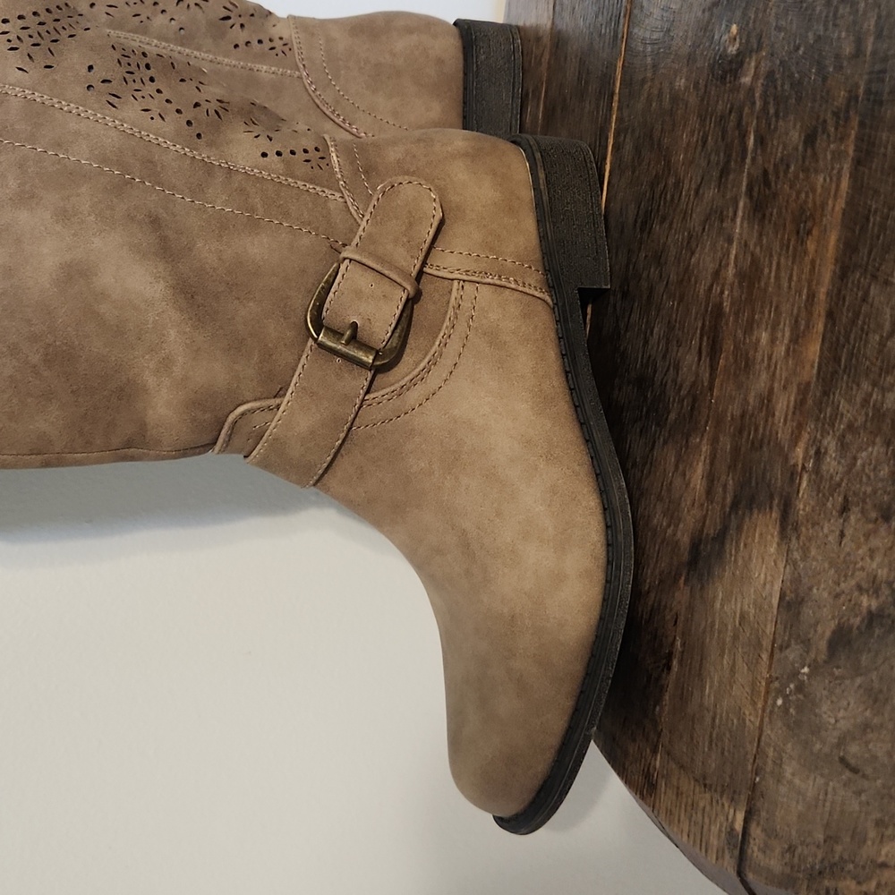 Mayra Suede Boots - Picture 3 of 5